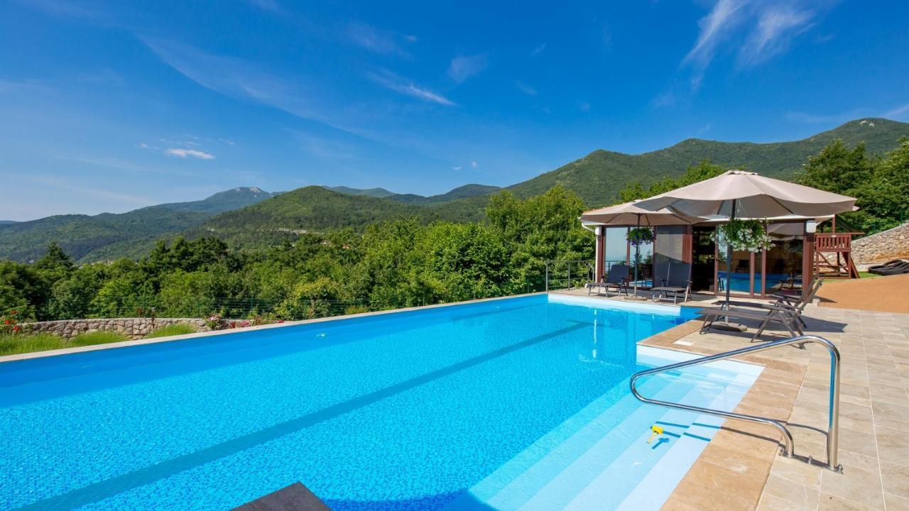 Apartments Villa Bv Opatija Exterior foto