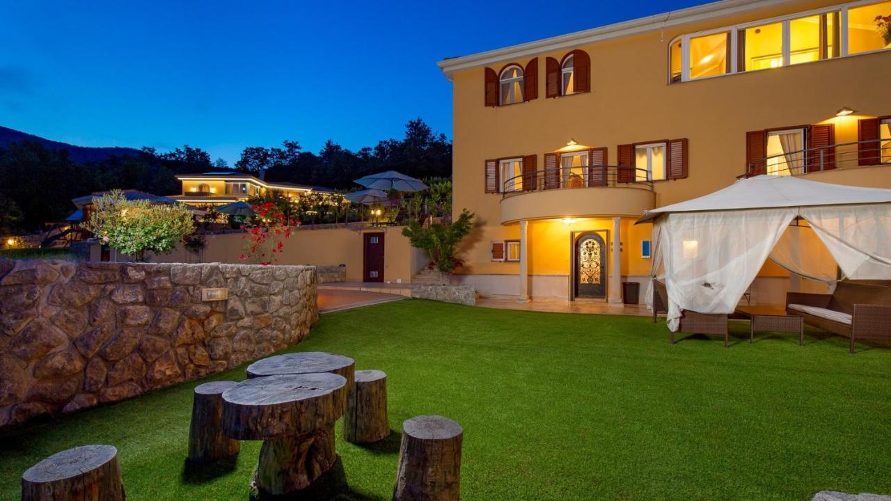 Apartments Villa Bv Opatija Exterior foto
