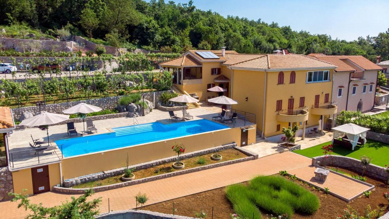 Apartments Villa Bv Opatija Exterior foto