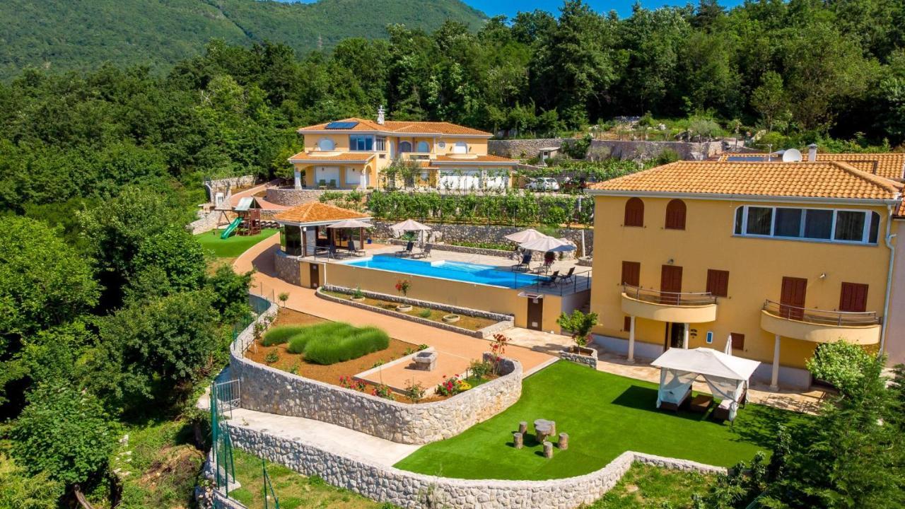 Apartments Villa Bv Opatija Exterior foto