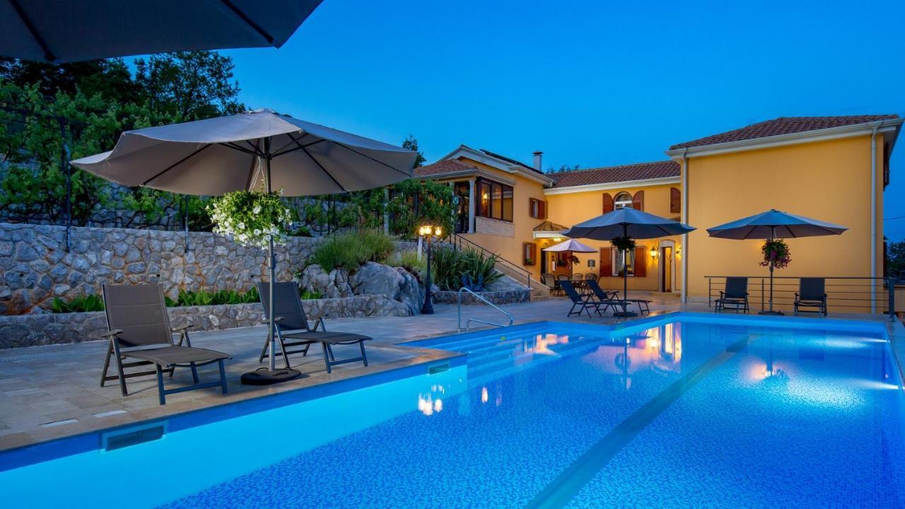 Apartments Villa Bv Opatija Exterior foto