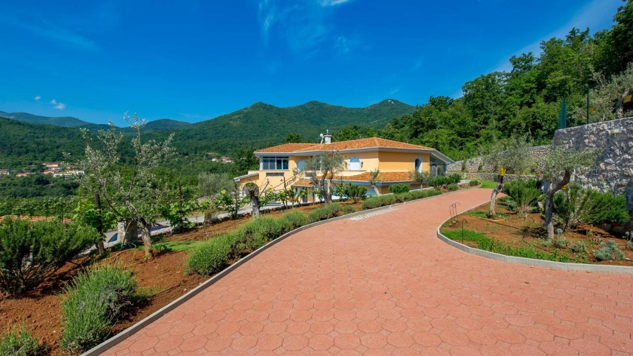 Apartments Villa Bv Opatija Exterior foto